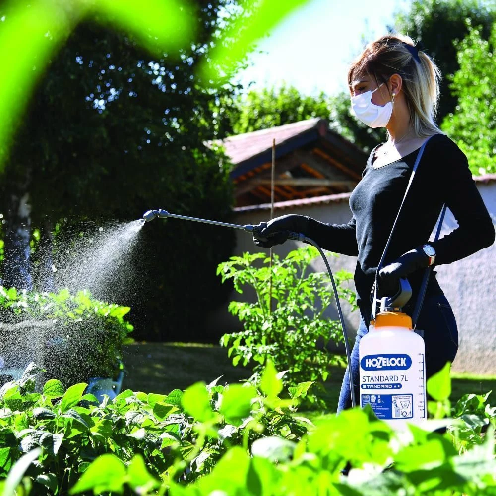 Hozelock Standard Pressure Sprayer 7 Litre 3 Hozelock Standard Pressure Sprayer 7 Litre - Image 2